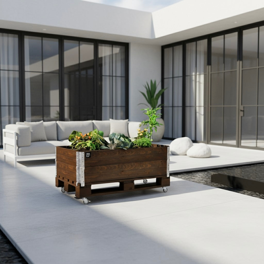 Bancal elevado de huerto urbano de 400 litros en color nogal en una terraza de lujo, kit completo Urban Green Club